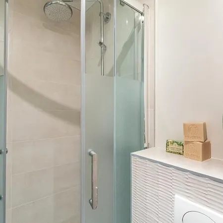 Apartamento Guestready - Bright And Peaceful With Balcony